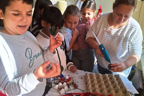 КОЛЕДНА РАБОТИЛНИЦА ЗА ДЖУДЖЕТА